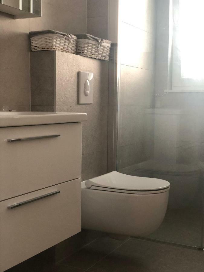 Apartment Flora Макарска Экстерьер фото